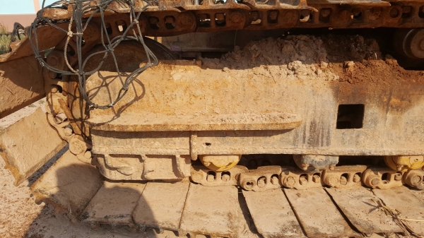 ขาย แบคโฮ KOBELCO SK200-3 เอกสารใบซื้อขาย เครื่องเดิม ปั้ม K3V ช่วงล่างต้องเก็บงาน รถใช้งานได้ครับ