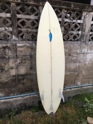 ขายกระดานโต้คลื่น Surfboards (มาใหม่ 4 แผ่น)