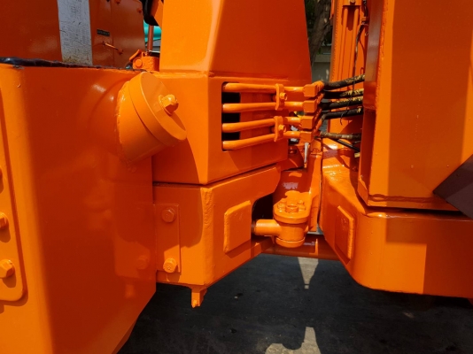 รถตัก MITSUBISHI. WS200 ขนาดบุ้งกี๋ 0.3คิว เครื่อยงยนต์ดีเซล เดินหน้า3เกียรํ ขับเคลื่อน4ล้อ 4WD Full time ระบบเลี้ยวเอว เป็นรถเอวอ่อน พร้อมดิสเบรค รถนอกเก่าญี่ปุ่นไม่เคยใช้งานในไทย ราคา265,000บาท  ชม.การใช้งาน2,400 ชม. สนใจติดต่อ #KPGแทรคเตอร์ 081-84