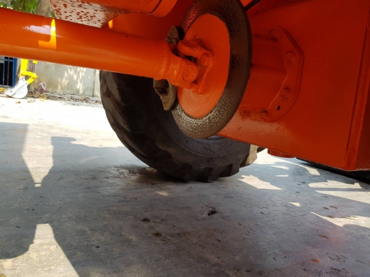 รถตัก MITSUBISHI. WS200 ขนาดบุ้งกี๋ 0.3คิว เครื่อยงยนต์ดีเซล เดินหน้า3เกียรํ ขับเคลื่อน4ล้อ 4WD Full time ระบบเลี้ยวเอว เป็นรถเอวอ่อน พร้อมดิสเบรค รถนอกเก่าญี่ปุ่นไม่เคยใช้งานในไทย ราคา265,000บาท  ชม.การใช้งาน2,400 ชม. สนใจติดต่อ #KPGแทรคเตอร์ 081-84