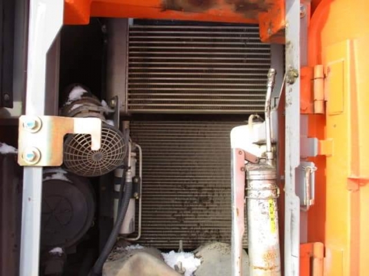 ขายจ้า..HITACHI ZX135US-E เก่านอกแท้  ใบใหญ่ 70  ใช้งานมาน้อยโทร 089-3818694 จ๊อย