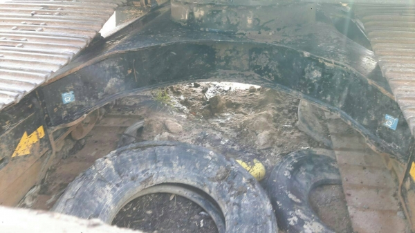 ขายแบคโฮ HITACHI ZX200-5G เอกสารอินวอย ราคา 1,480,000