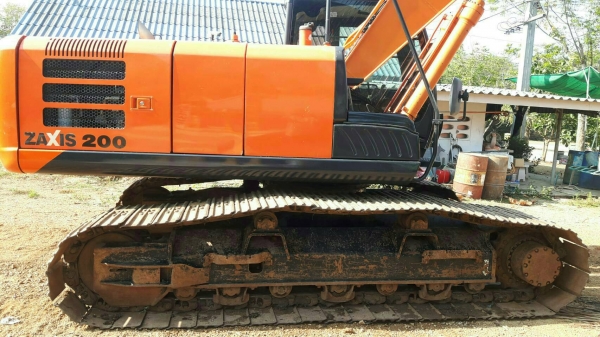 ขายแบคโฮ HITACHI ZX200-5G เอกสารอินวอย ราคา 1,480,000