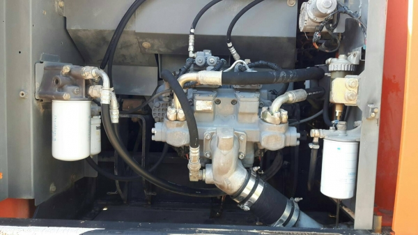 ขายแบคโฮ HITACHI ZX200-5G เอกสารอินวอย ราคา 1,480,000