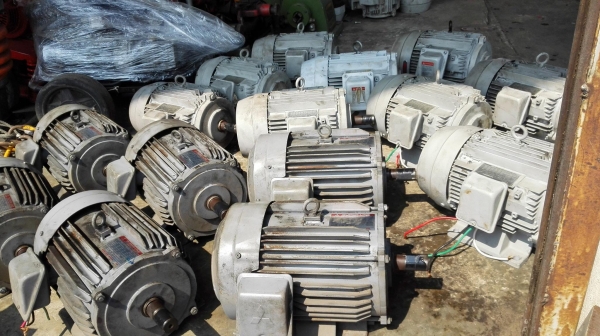 มอเตอร์ไฟฟ้ากำลัง Mitsubishi & Toshiba JAPAN ขนาด 5 HP 4 Pole 1400 rpm 380V มอเตอร์ไฟฟ้ากำลัง Mitsubishi & Toshiba JAPAN ขนาด 5 HP 4 Pole 1400 rpm 380V
