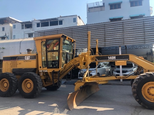รถเกรด Cat140H-APM พร้อมสแกนริฟาย เพียง 9800 ชม สวย สภาพดี เพิ่งมาคร้าบ -เครื่องยนต์ 3176 6 สูบ สอบถามได้ที่ 065 639-3623 รถเกรด Cat140H-APM พร้อมสแกนริฟาย เพียง 9800 ชม สวย สภาพดี เพิ่งมาคร้าบ -เครื่องยนต์ 3176 6 สูบ สอบถามได้ที่ 065 639-3623