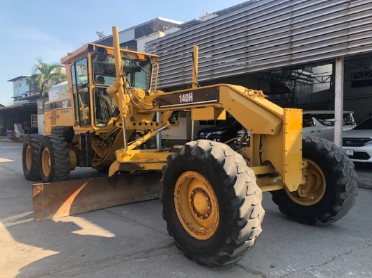 รถเกรด Cat140H-APM พร้อมสแกนริฟาย เพียง 9800 ชม สวย สภาพดี เพิ่งมาคร้าบ -เครื่องยนต์ 3176 6 สูบ สอบถามได้ที่ 065 639-3623 รถเกรด Cat140H-APM พร้อมสแกนริฟาย เพียง 9800 ชม สวย สภาพดี เพิ่งมาคร้าบ -เครื่องยนต์ 3176 6 สูบ สอบถามได้ที่ 065 639-3623