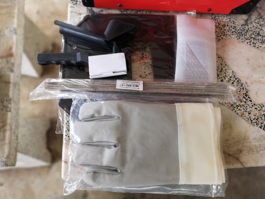 ขายตู้เชื่อมอินเวอเตอร์ สภาพ 99\%  ยี่ห้อ WELPRO.รุ่น WELARC250S(รุ่นใหม่ล่าสุด)