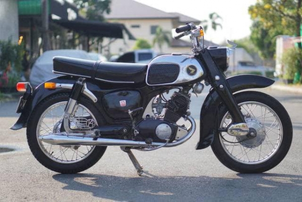 ร้าน วุฒิ นนบุรี ขาย HONDA C92 หมุ ในตำนาน รถสภาพสวยๆพร้อมใช้งานได้เลยคับ