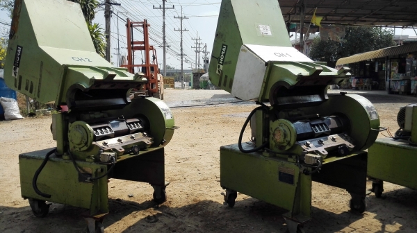 เครื่องบดเม็ดพลาสติกญี่ปุ่น(CRUSHER) HORAI JAPAN 2 HP 380V
