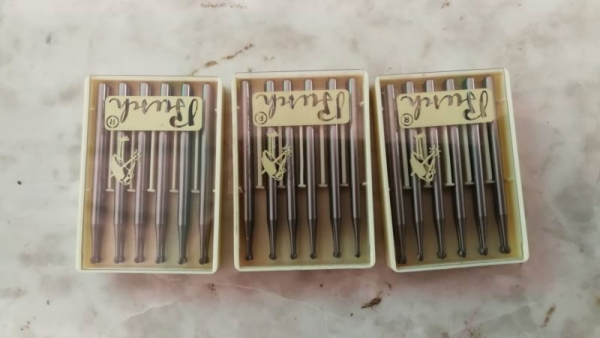 กล่องละ 200 บ.ส่งถึงบ้านฟรี โทร 083-2000058 LINE ID: line832923 หัวหมุุนขัดเจียร์แต่งชิ้นงานก้านโต 3
