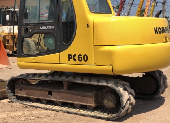 ขายรถขุด KOMATSU PC60-7 ใบมีดดัน นำเข้าเองจากญี่ปุ่น สภาพสวยพร้อมใช้ มีVDOการทำงานครับ