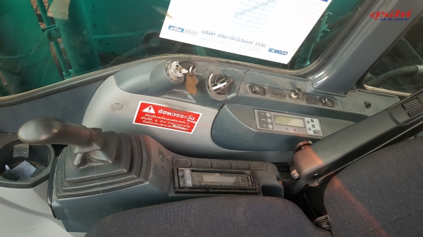 ขายรถขุด KOBELCO SK140LC-8 YP09 SuperXM สภาพนางฟ้า ใช้งานเพียง 3 พันชั่วโมง เอกสารชุดแจ้งจำหน่ายฯ