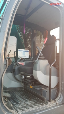 ขายรถขุด KOBELCO SK140LC-8 YP09 SuperXM สภาพนางฟ้า ใช้งานเพียง 3 พันชั่วโมง เอกสารชุดแจ้งจำหน่ายฯ