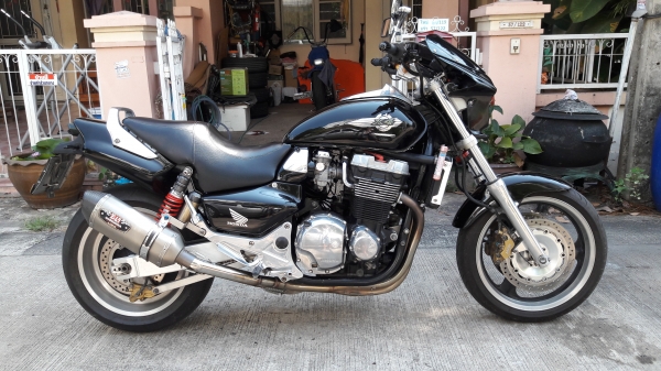 ขาย HONDA X4 1300 CC. ทะเบียนแท้ 155,000