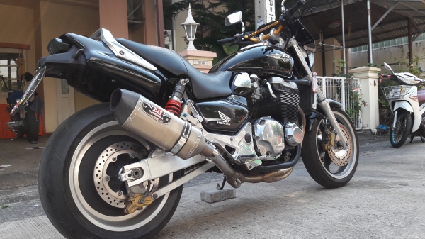 ขาย HONDA X4 1300 CC. ทะเบียนแท้ 155,000