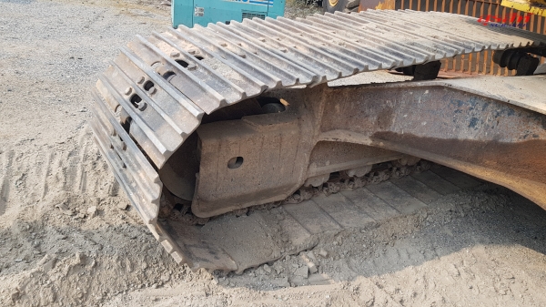 ขายรถแบคโฮ KOMATSU PC200-7 ซีเรียลสูง ใช้งาน 12,698 ชั่วโมง สภาพนางฟ้า รถบริษัท ใช้งานโครงการวางท่อก๊าซ รถใช้น้อย รันชั่วโมง