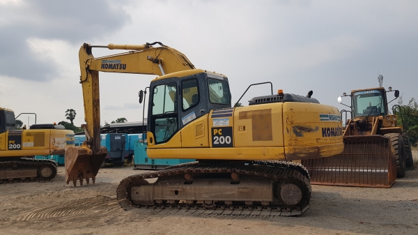 ขายรถแบคโฮ KOMATSU PC200-7 ซีเรียลสูง ใช้งาน 12,698 ชั่วโมง สภาพนางฟ้า รถบริษัท ใช้งานโครงการวางท่อก๊าซ รถใช้น้อย รันชั่วโมง