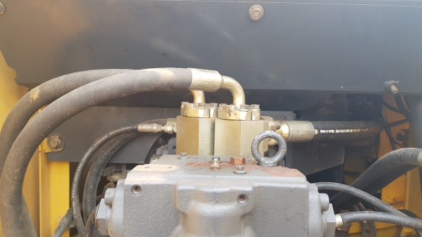 ขายรถแบคโฮ KOMATSU PC200-7 ซีเรียลสูง ใช้งาน 12,698 ชั่วโมง สภาพนางฟ้า รถบริษัท ใช้งานโครงการวางท่อก๊าซ รถใช้น้อย รันชั่วโมง