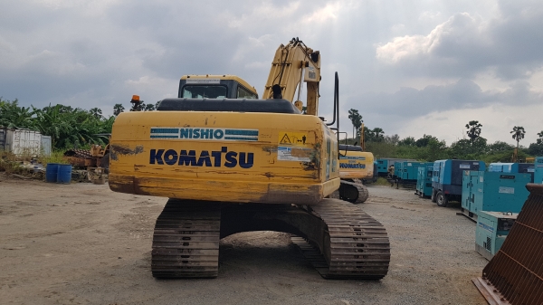 ขายรถแบคโฮ KOMATSU PC200-7 ซีเรียลสูง ใช้งาน 12,698 ชั่วโมง สภาพนางฟ้า รถบริษัท ใช้งานโครงการวางท่อก๊าซ รถใช้น้อย รันชั่วโมง