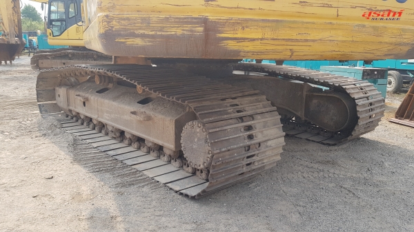 ขายรถแบคโฮ KOMATSU PC200-7 ซีเรียลสูง ใช้งาน 12,698 ชั่วโมง สภาพนางฟ้า รถบริษัท ใช้งานโครงการวางท่อก๊าซ รถใช้น้อย รันชั่วโมง