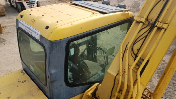 ขายรถแบคโฮ KOMATSU PC200-7 ซีเรียลสูง ใช้งาน 12,698 ชั่วโมง สภาพนางฟ้า รถบริษัท ใช้งานโครงการวางท่อก๊าซ รถใช้น้อย รันชั่วโมง