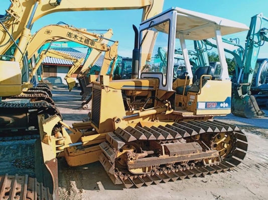 ขายจ้า..KOMATSU D20P-6 เก่านอกแท้  เดิมๆๆ เครื่องปั๊มดี ใช้งานมาแค่ 1,xxx ชั่วโมง โทร 089-3818694 จ๊อย