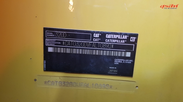 ขาย CAT320D Japan ใช้งาน 10,xxx ชั่วโมง สภาพนางฟ้า