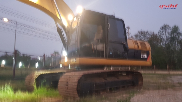ขาย CAT320D Japan ใช้งาน 10,xxx ชั่วโมง สภาพนางฟ้า