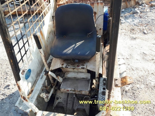ขายถูกครับ รถตักล้อยาง BOBCAT ยี่ห้อ TCM เก่าญี่ปุ่น พร้อมใช้ ราคา 98,000 -