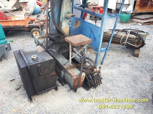 ขาย เฮี๊ยบพับเก็บ พร้อมหัวคีบ ดอกบัว หมุนได้ ขนาด 5ตัน เก่าญี่ปุ่น ติดรถบรรทุก ขาย เฮี๊ยบพับเก็บ พร้อมหัวคีบ ดอกบัว หมุนได้ ขนาด 5ตัน เก่าญี่ปุ่น ติดรถบรรทุก