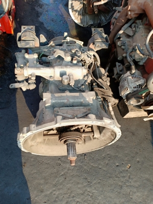 เครื่องเกีร์ย มิตซู4M50เทอร์โบ คอมมอนเรล 210แรงราคาไม่แพง