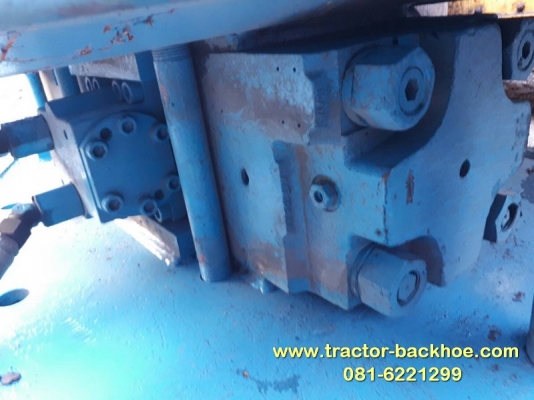 ขาย หัวเจาะ กระแทก TOKU สำหรับ รถขุด แบคโฮ PC 200 / 320 พร้อมใช้ สลัก 84 มิล ห่างหู 34 cm ขาย หัวเจาะ กระแทก TOKU สำหรับ รถขุด แบคโฮ PC 200 / 320 พร้อมใช้ สลัก 84 มิล ห่างหู 34 cm