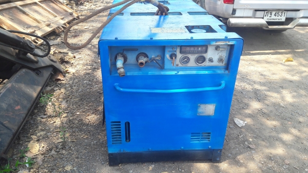 ขายเครื่องปั๊มลม AIRMAN    PDS-90S  เก่านอก # ขนาด 7 บาร์ 90cfm  83000บาท โทร084-5424150 line id : rapinzat