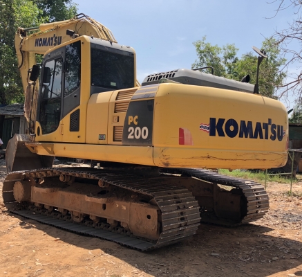 ขายรถแบคโฮ KOMATSU PC200-8MOทำงาน 4924ชั่วโมงสวยๆเดิมๆสนใจโทร 081-970-1072