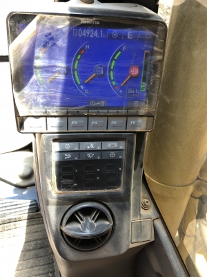ขายรถแบคโฮ KOMATSU PC200-8MOทำงาน 4924ชั่วโมงสวยๆเดิมๆสนใจโทร 081-970-1072