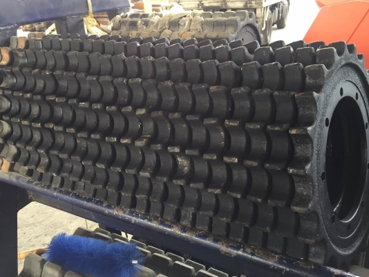 ริมสป๊อกเก็ตใหม่ Pc 20 ราคาวงละ 1300 บาท