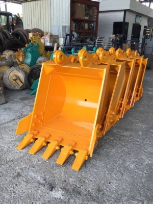 บุ๋งกี๋ใหม่ Pc 120 กว้าง 85 cm วัดนอก 5 ฟัน ราคาใบละ 27500 บาท