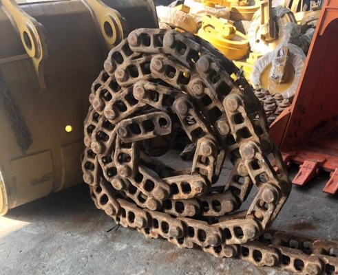 โซ่เปล่าเก่า CAT320 ราคา30,000บาท