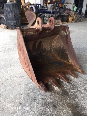 บุ๋งกี๋เก่านอก SK 75 ปากกว้าง 90 cm ราคา 20000 บาท บุ๋งกี๋เก่านอก SK 75 ปากกว้าง 90 cm ราคา 20000 บาท