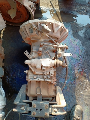 เครื่องฮีโน่ SO5C พร้อมเกีร์ยเครื่องนอกราคาไม่แพง เครื่องฮีโน่ SO5C พร้อมเกีร์ยเครื่องนอกราคาไม่แพง