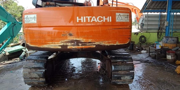 ขายจ้า..HITACHI ZX120-E เก่าใน สภาพดี ใช้งานมาน้อย เครื่องปั๊มแห้ง  เอกสารอินวอย พร้อมใช้ โทร 089-3818694 จ๊อย