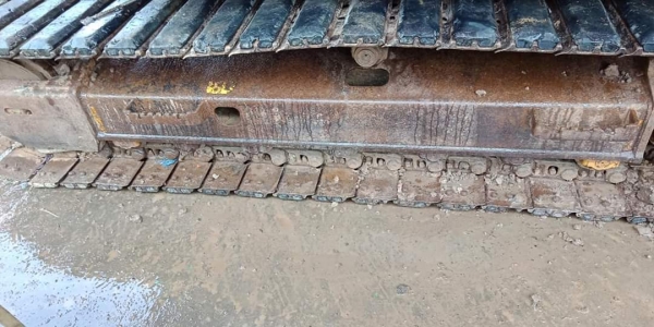 ขายจ้า..HITACHI ZX120-E เก่าใน สภาพดี ใช้งานมาน้อย เครื่องปั๊มแห้ง  เอกสารอินวอย พร้อมใช้ โทร 089-3818694 จ๊อย