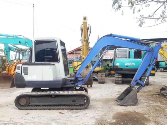 ขายจ้า..MITSUBISHI. MM45B. เก่าใน  เดิมๆๆ  ปั๊มดี เครื่องดี  ใช้งานมาน้อย  แอร์เย็น เอกสารอินวอย โทร 089-3818694 จ๊อย