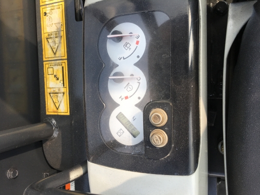 ขาย รถขุดเล็ก Komatsu PC35 MR2 สภาพสวย สนใจติดต่อ 0874880101 Line ID: Kongniwatsiri ขาย รถขุดเล็ก Komatsu PC35 MR2 สภาพสวย สนใจติดต่อ 0874880101 Line ID: Kongniwatsiri