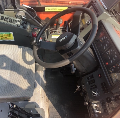 ขายรถเครน TADANO TR100M-1 (ขนาด 10 ตัน) ปี 2000 นำเข้าเองจากญี่ปุ่น สภาพสวยพร้อมใช้ มีVDOการทำงานครับ