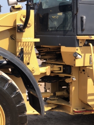 ขายรถตักล้อยาง CAT 924H ปี 2013 นำเข้าเองจากญี่ปุ่น สภาพสวยพร้อมใช้ มีVDOการทำงานครับ