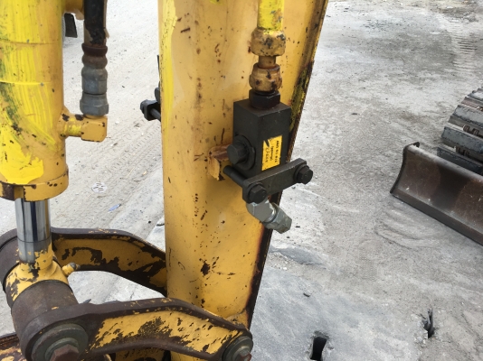 ขาย รถขุดเล็ก Komatsu PC20 MR-2 สภาพสวย สนใจติดต่อ 0874880101 Line ID: Kongniwatsiri ขาย รถขุดเล็ก Komatsu PC20 MR-2 สภาพสวย สนใจติดต่อ 0874880101 Line ID: Kongniwatsiri