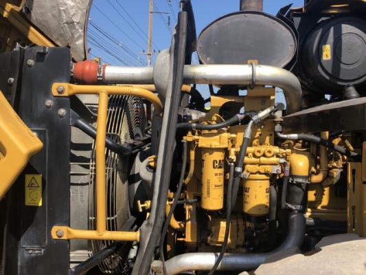 ขายรถตักล้อยาง CAT 962H นำเข้าเองจากญี่ปุ่น สภาพสวยพร้อมใช้ มีVDOการทำงานครับ