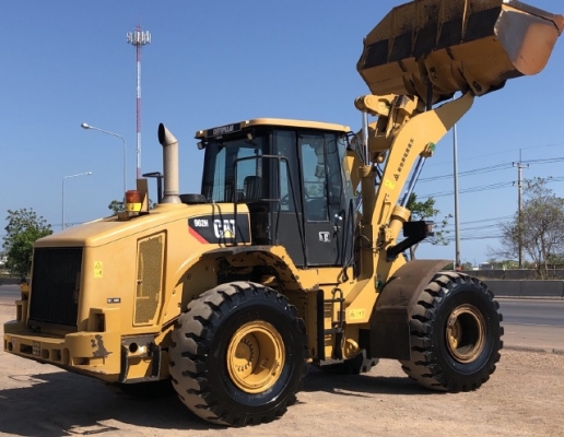 ขายรถตักล้อยาง CAT 962H นำเข้าเองจากญี่ปุ่น สภาพสวยพร้อมใช้ มีVDOการทำงานครับ